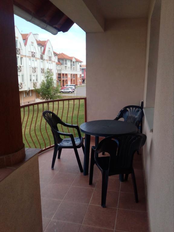 Gobe Apartman Hajdúszoboszló Εξωτερικό φωτογραφία