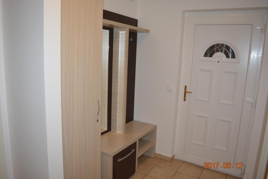 Gobe Apartman Hajdúszoboszló Εξωτερικό φωτογραφία