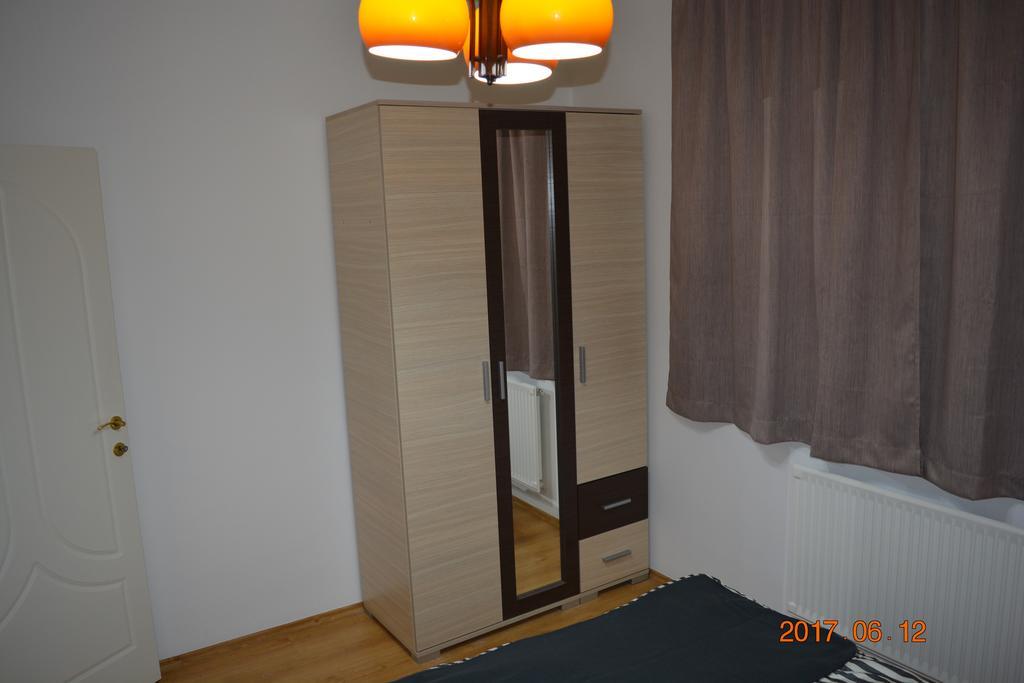 Gobe Apartman Hajdúszoboszló Εξωτερικό φωτογραφία